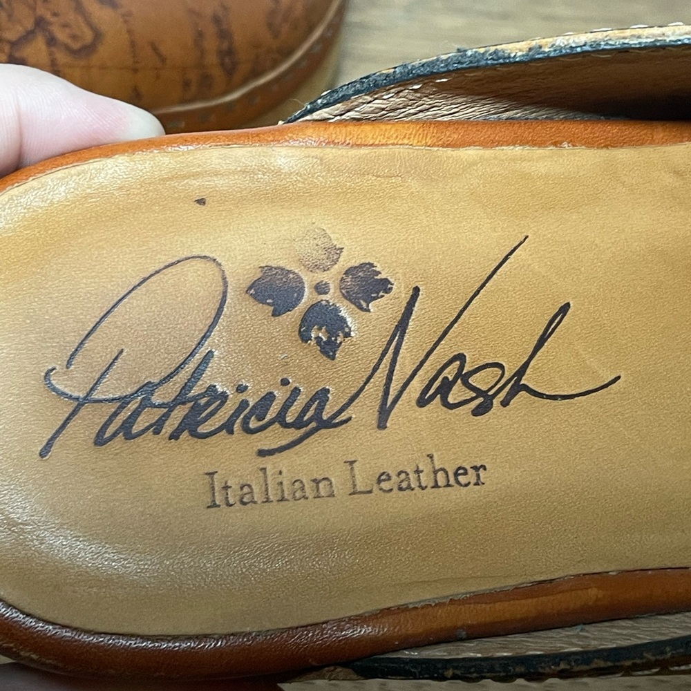 Patricia Nash Carmine map-print leather slip-on clogs Size 8.5 Italian Leather - Picture 8 of 10